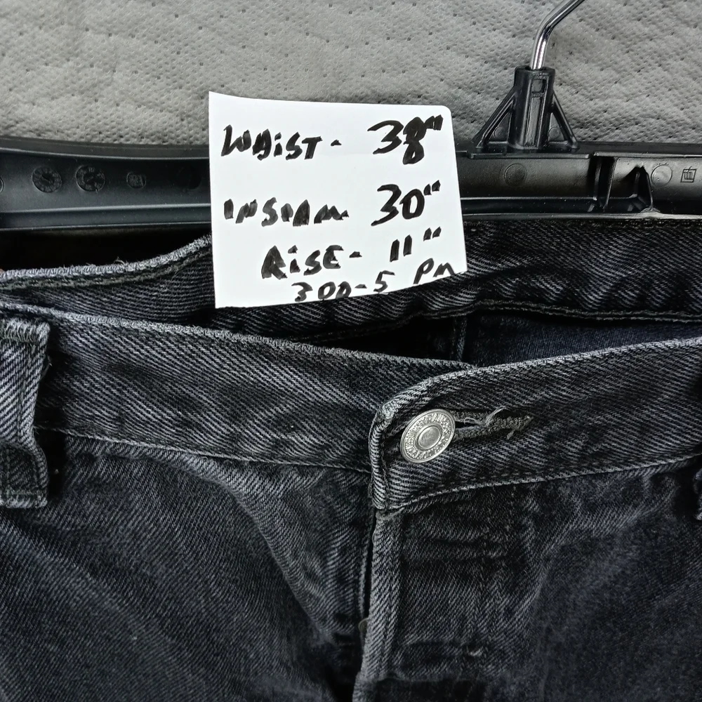 Levi's 501xx men's button fly black jeans sz 36x30. 300 5pm